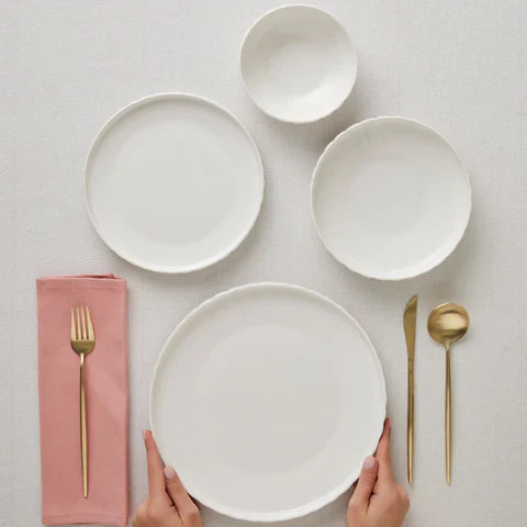 Service de table Karaca Stream Bone China Pumpkin 24 pièces pour 6 personnes, Blanc