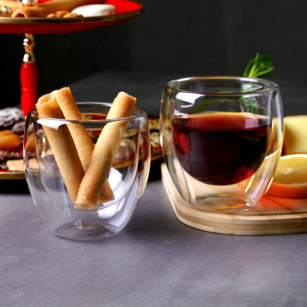 Coffret de tasses à cappuccino Karaca à double paroi en verre borosilicate pour 2 personnes
