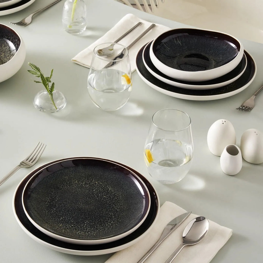 Karaca Red Carpet Collection Service de table Streamline New Galactic Stoneware pour 12 personnes, 59 pièces, blanc