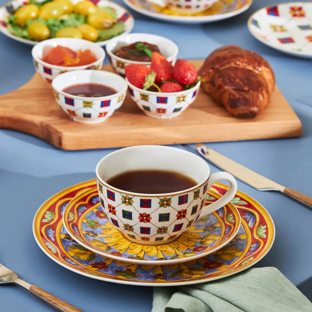 Service Petit Déjeuner et présentation Karaca Juno pour 6 personnes, 26 pièces, New Generation Bone