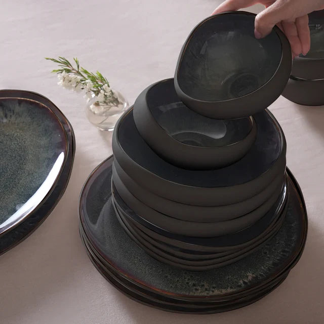 Service de table Karaca Earth Collection Galactic 55 pièces pour 12 personnes – Noir